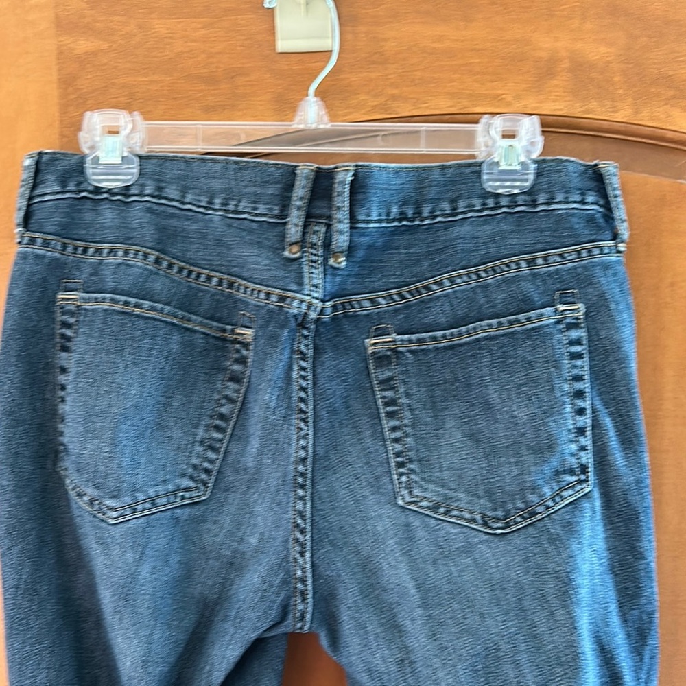 Eddie Bauer Boyfriend low/mid rise Relaxed Cropped Blue Jeans Size 8